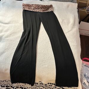 Victoria's Secret Black Yoga Pants- Leopard Print Waistband VINTAGE FOLDOVERS! S